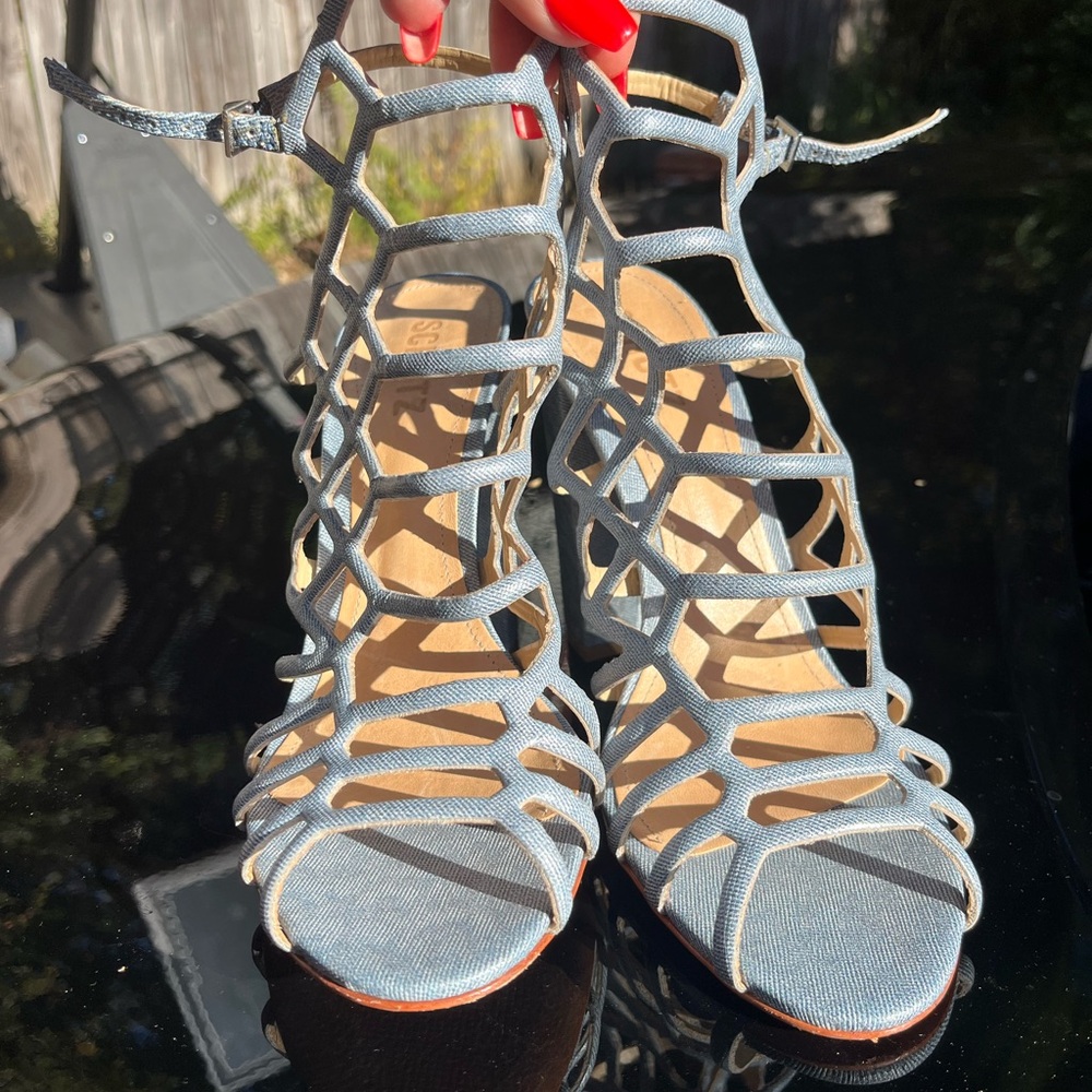 Light Blue/Denim Schutz Pumps - Picture 6 of 8